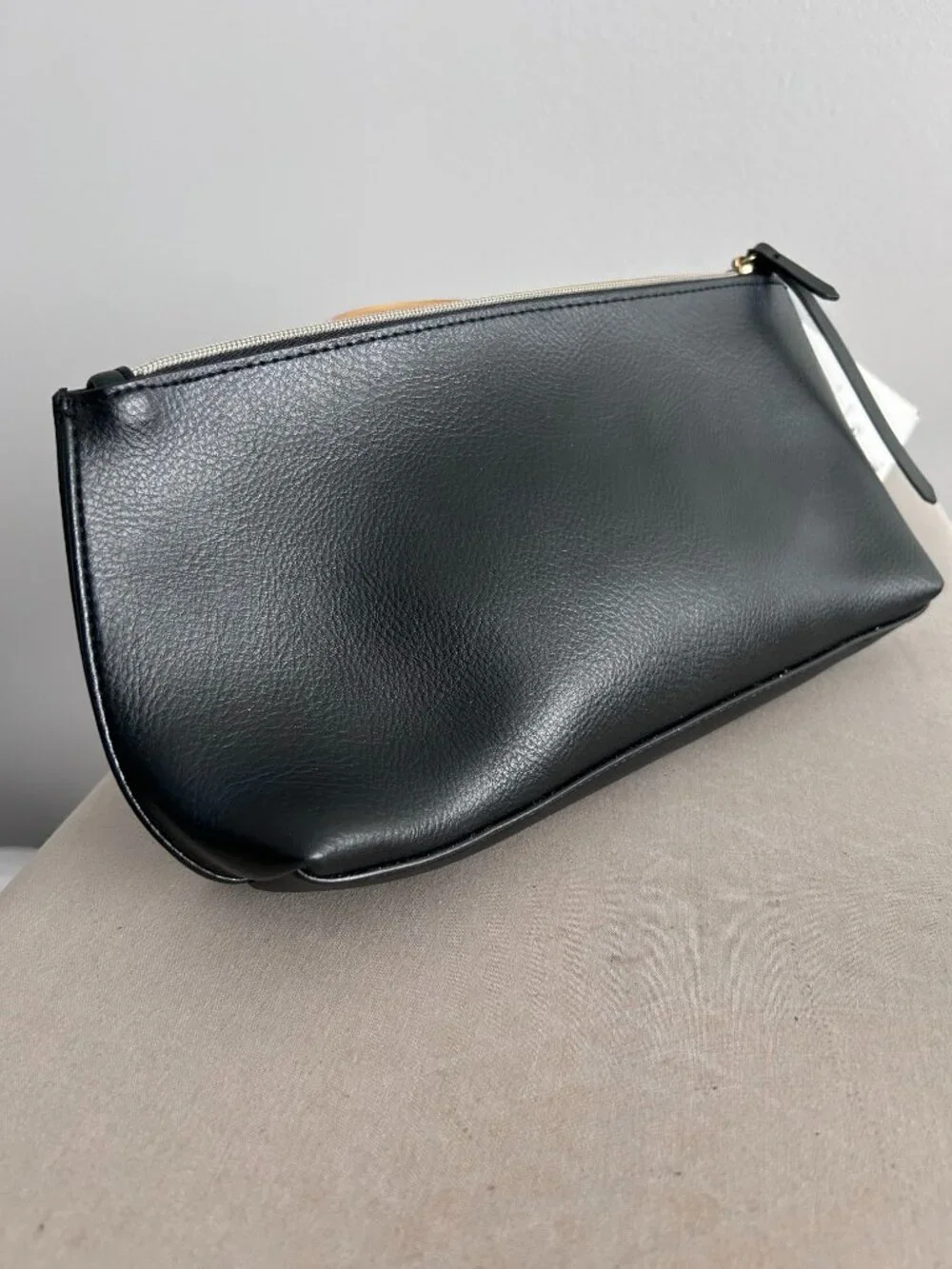Donna Karan‎ New York Black Faux Leather Cosmetic / Make-up Bag